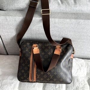 Louis Vuitton 2 Way Bag